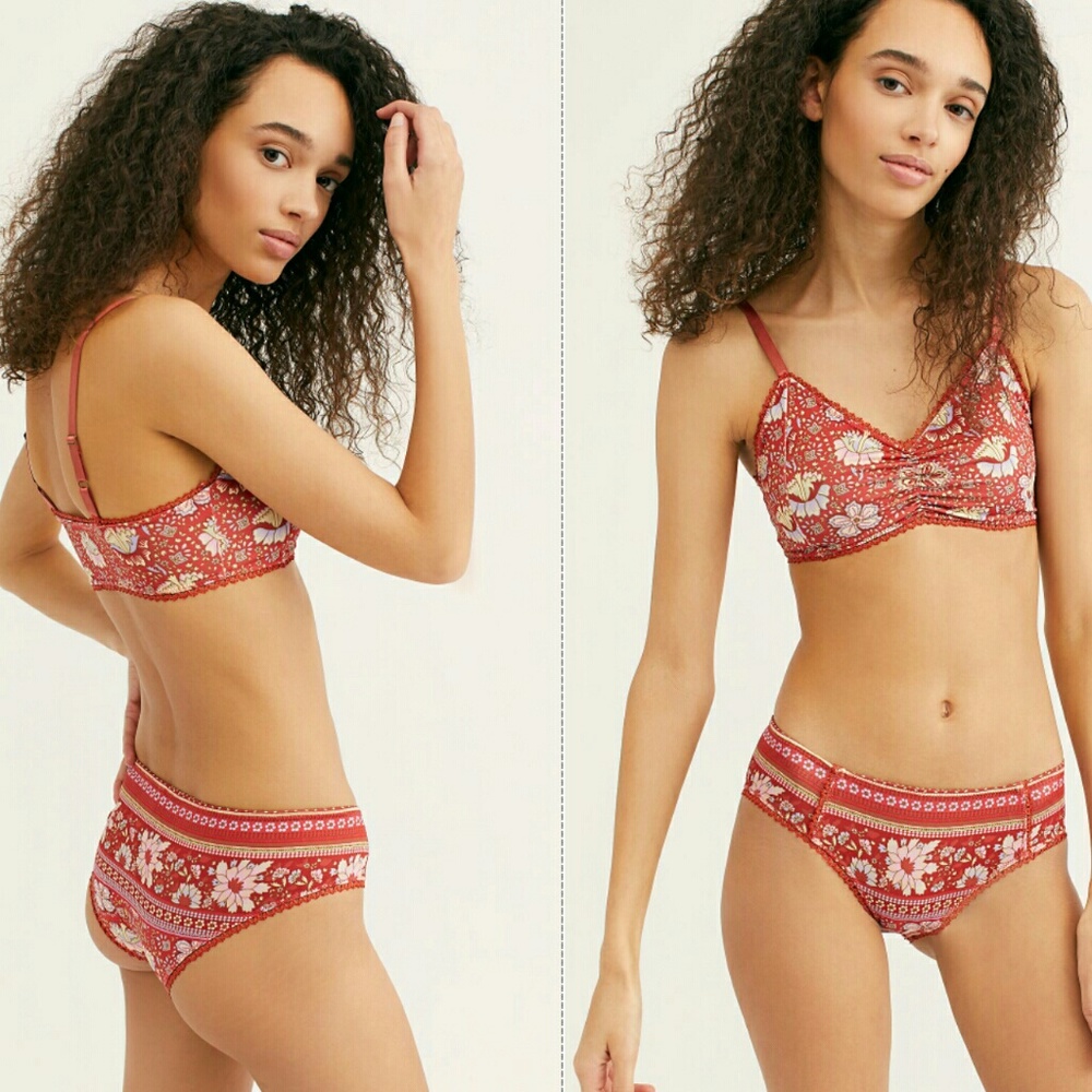 New spell x FP cherry Poinciana bralette red bra L